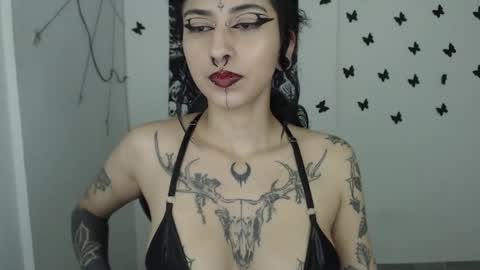 dakota online show from 03-01-25, 01:43