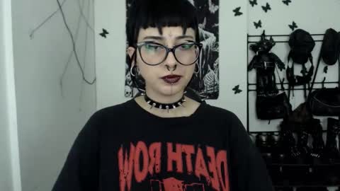 dakota online show from 10-28-25, 03:54