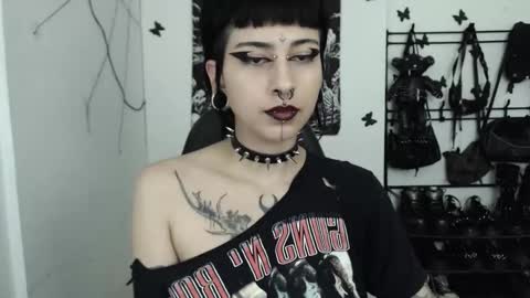 dakota online show from 11-21-25, 04:22