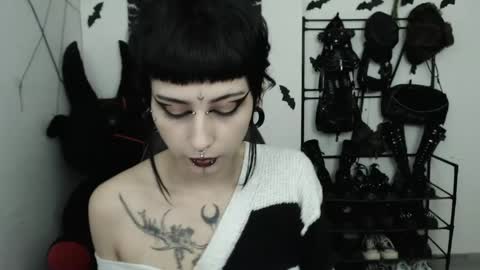 dakota online show from 04-24-26, 03:09