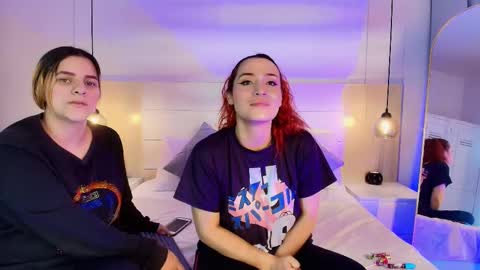 Dakota-Megan online show from 11-06-25, 03:24