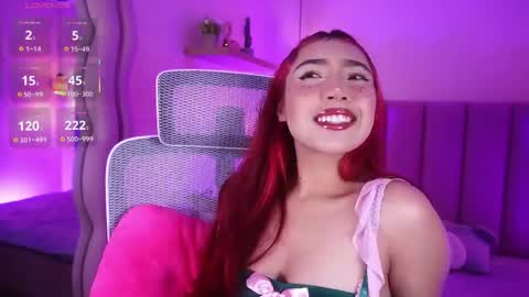 Snapshot of dakota_velvet chatting on 05-16-26, 11:42 Dakota online show from 05-16-26, 11:42