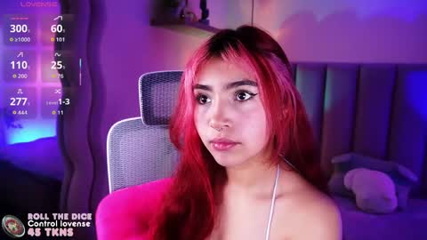 Snapshot of dakota_velvet chatting on 05-30-26, 11:40 Dakota online show from 05-30-26, 11:40
