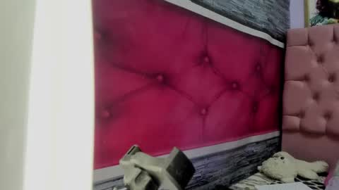 Mariana online show from 09-12-25, 10:26