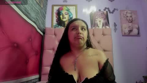 Mariana online show from 09-16-25, 08:04