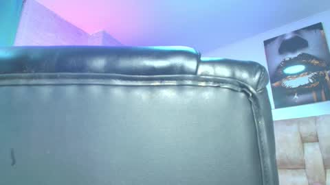 Snapshot of dakotarobbins_ chatting on 10-03-25, 09:23 dakotarobbins_ online show from 10-03-25, 09:23