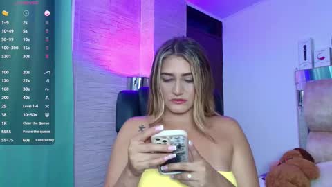 Snapshot of dakotarobbins_ chatting on 12-13-25, 08:47 dakotarobbins_ online show from 12-13-25, 08:47