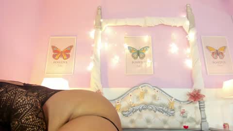 Snapshot of dakotasexshow2 chatting on 12-05-24, 08:00 Dakota Sex Show  online show from 12-05-24, 08:00