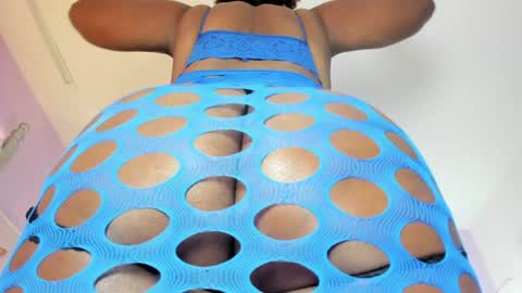 Snapshot of dakotasexshow2 chatting on 01-07-25, 10:41 Dakota Sex Show  online show from 01-07-25, 10:41