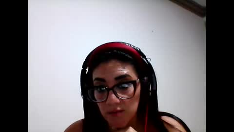 Dakottamonroe online show from 05-03-26, 01:33
