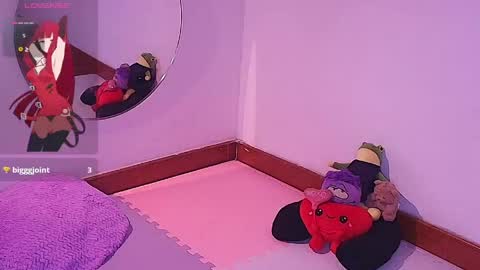Snapshot of dalhila chatting on 04-30-26, 01:12 D A L H I L A online show from 04-30-26, 01:12