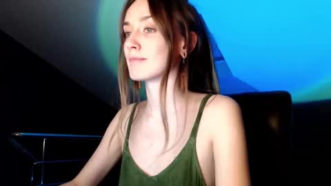 Dalia  online show from 12-04-24, 01:31