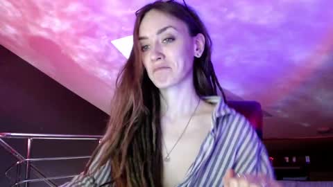 Dalia  online show from 02-24-25, 10:15