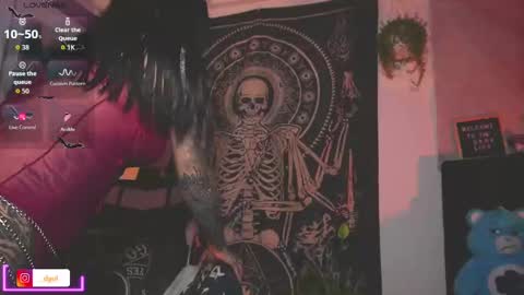 Snapshot of dalia_vorhees chatting on 11-21-25, 01:48 dalia_vorhees online show from 11-21-25, 01:48