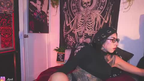 dalia_vorhees online show from 02-17-26, 01:57