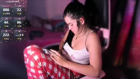 Dalia April online show from 04-18-26, 05:11