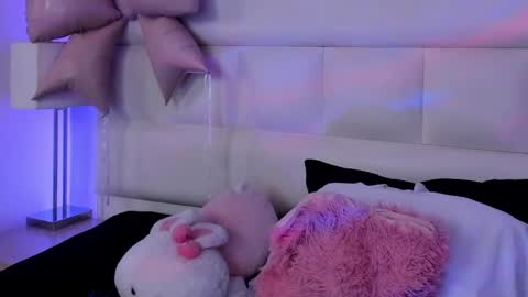 Snapshot of daliacastle chatting on 05-22-26, 03:17 daliacastle online show from 05-22-26, 03:17