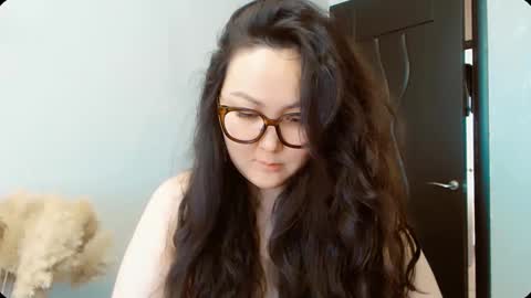 Dali online show from 10-20-25, 06:03