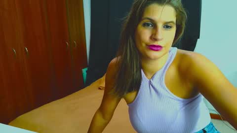 Snapshot of dalila_sexxx chatting on 09-30-25, 05:12 Dalila online show from 09-30-25, 05:12