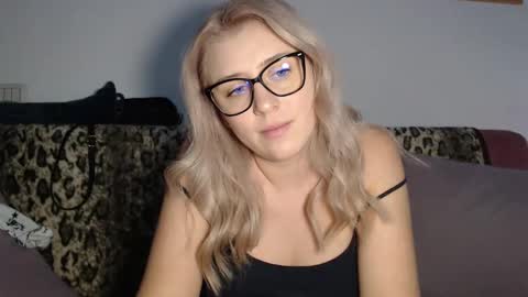 Snapshot of dalyana22 chatting on 12-27-24, 10:05 Maria online show from 12-27-24, 10:05