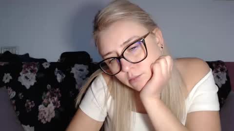 Snapshot of dalyana22 chatting on 01-03-25, 12:11 Maria online show from 01-03-25, 12:11