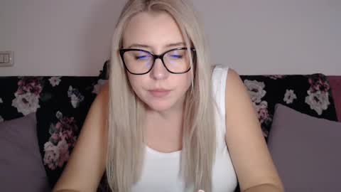 Snapshot of dalyana22 chatting on 01-04-25, 09:20 Maria online show from 01-04-25, 09:20