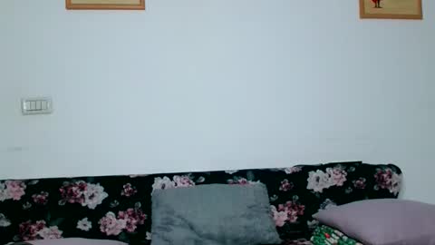 Maria online show from 04-18-26, 09:37