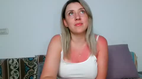 Snapshot of dalyana22 chatting on 06-22-26, 08:17 Maria online show from 06-22-26, 08:17