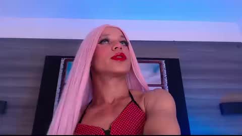 Snapshot of damara_ochoa chatting on 09-20-25, 04:13 online show from 09-20-25, 04:13