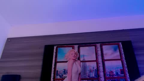 Snapshot of damara_ochoa chatting on 10-09-25, 05:16 online show from 10-09-25, 05:16