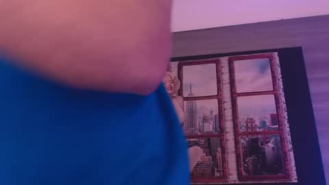 Snapshot of damara_ochoa chatting on 11-11-25, 05:07 online show from 11-11-25, 05:07