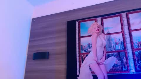 Snapshot of damara_ochoa chatting on 11-28-25, 03:20 online show from 11-28-25, 03:20