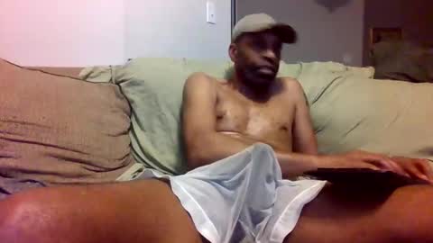 Snapshot of dameatis_brown chatting on 04-14-26, 05:13 Dameatis Brown online show from 04-14-26, 05:13