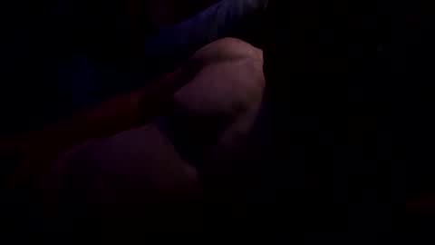 Snapshot of dameon6666 chatting on 11-12-25, 03:51 Dameon online show from 11-12-25, 03:51