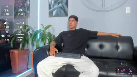 DAMIAN online show from 02-09-25, 03:11