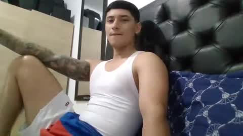 DAMIAN online show from 04-22-26, 01:41