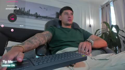 DAMIAN online show from 04-22-26, 01:45