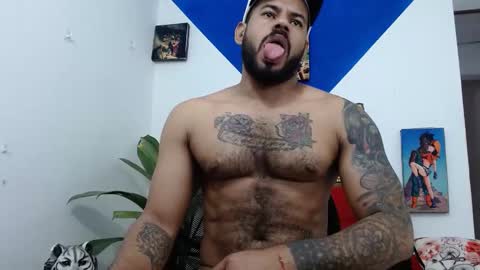 damian64436171 online show from 01-03-25, 03:33