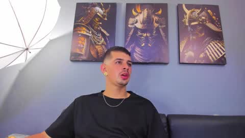 Snapshot of damian__oliver chatting on 03-15-26, 03:45 Damian Oliver online show from 03-15-26, 03:45