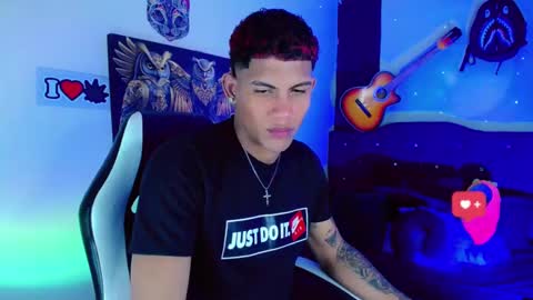 Snapshot of damian_latinxxx chatting on 01-21-25, 06:00 Damian online show from 01-21-25, 06:00