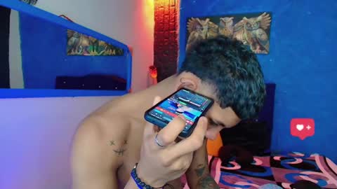 Snapshot of damian_latinxxx chatting on 01-26-25, 06:28 Damian online show from 01-26-25, 06:28