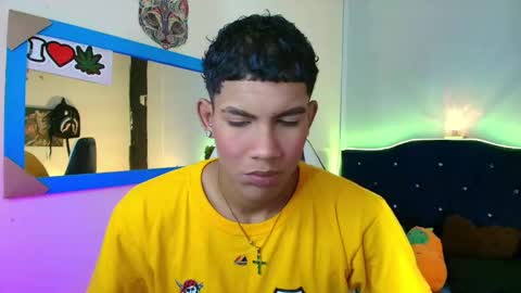 Snapshot of damian_latinxxx chatting on 02-02-25, 02:27 Damian online show from 02-02-25, 02:27