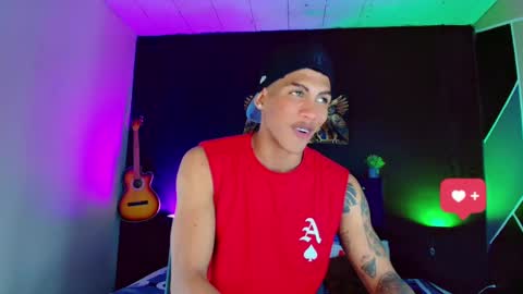 Snapshot of damian_latinxxx chatting on 02-27-25, 09:00 Damian online show from 02-27-25, 09:00