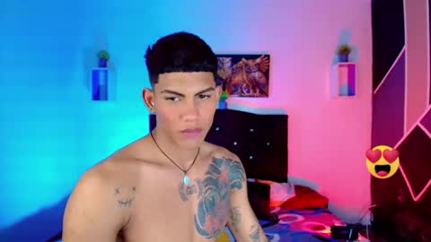 Snapshot of damian_latinxxx chatting on 03-06-25, 05:33 Damian online show from 03-06-25, 05:33