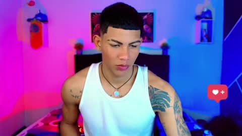 Snapshot of damian_latinxxx chatting on 03-11-25, 03:26 Damian online show from 03-11-25, 03:26