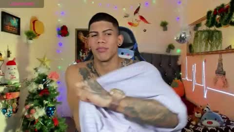 Snapshot of damian_latinxxx chatting on 11-30-25, 03:10 Damian online show from 11-30-25, 03:10