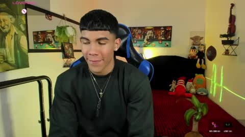 Damian online show from 04-10-26, 03:34