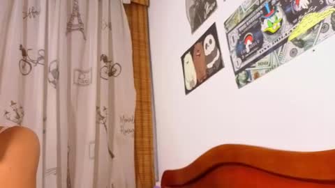 Snapshot of damian_n_lissa chatting on 02-24-26, 12:08 damian_n_lissa online show from 02-24-26, 12:08