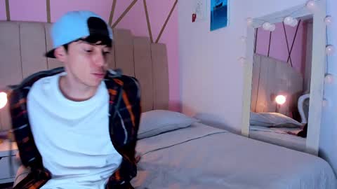 Snapshot of damian_n_maya chatting on 03-11-25, 03:48 Damian Maya online show from 03-11-25, 03:48