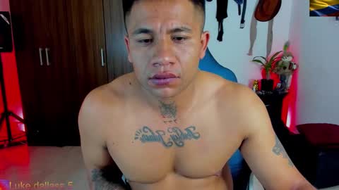 Snapshot of damian_torner chatting on 02-11-25, 10:04 Damian torner online show from 02-11-25, 10:04